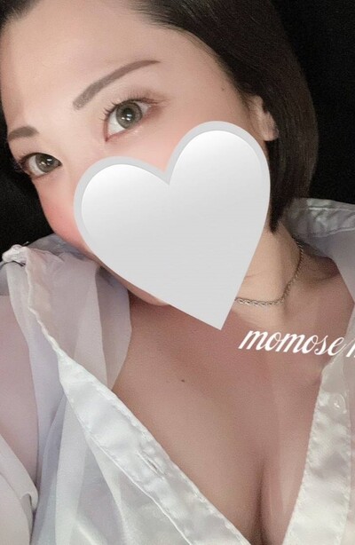 桃瀬ももさんの写真